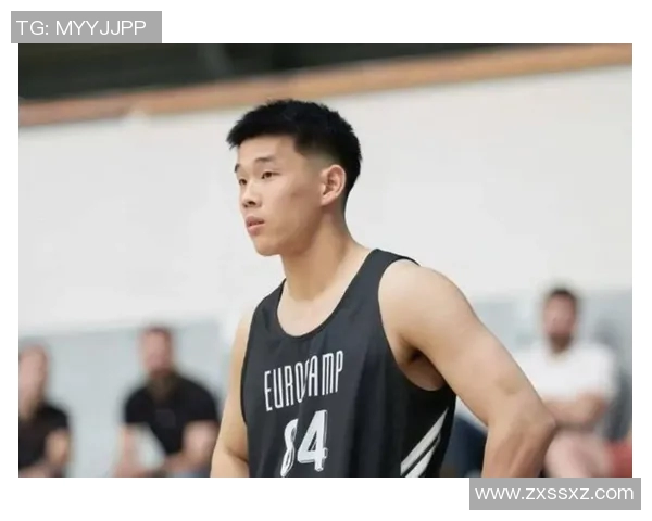 郭士强赛后与林葳握手庆祝季后赛首秀37分11助的辉煌表现