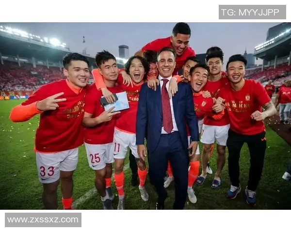 广州恒大与巴塞罗那巅峰对决足球魅力交融的精彩时刻